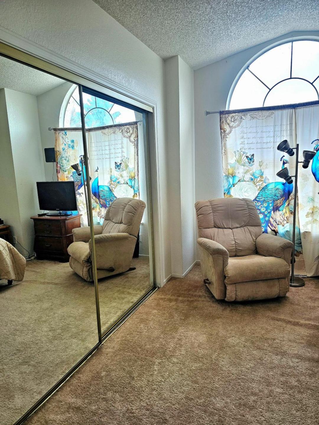 Nice Private Room In A House Close To Red Rock & Las Vegas Strip المظهر الخارجي الصورة